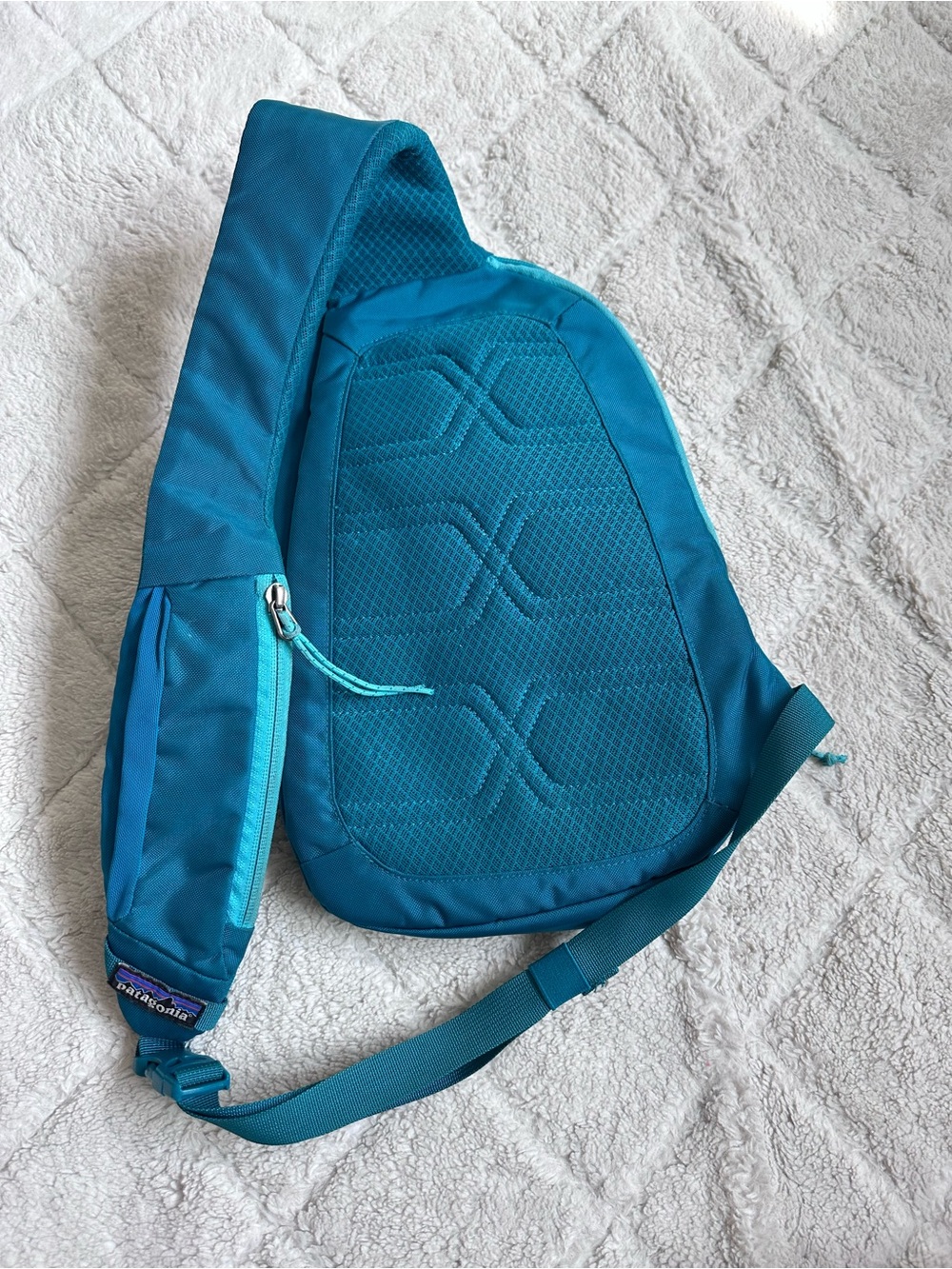 Patagonia | Teal Adjustable Atom Sling 8L Bag Backpack - Picture 4 of 7